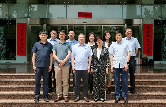 蒙牛集團(tuán)攜手太陽紙業(yè) 共商<a href='http://m.opensourcehelpwanted.com/quote/list.php?catid=6265'>包裝</a>創(chuàng)新與可持續(xù)發(fā)展新思路