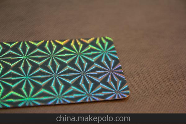 大批量生產(chǎn)鋁箔鐳射紙廠家直金銀卡紙廠家直銷350克鋁箔紙