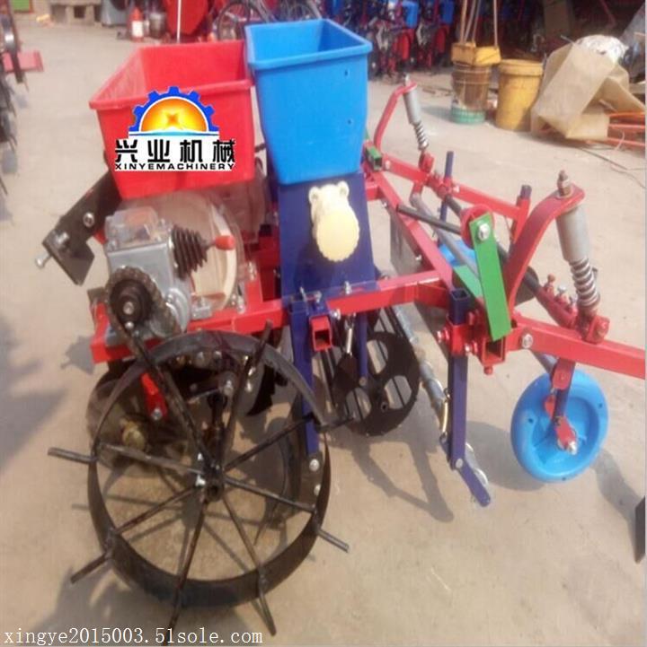 花生播種覆膜機(jī)  手扶地膜機(jī)  春季種植鋪膜機(jī)價(jià)格