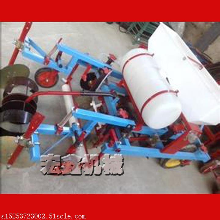 優(yōu)質(zhì)播種覆膜機(jī) 草莓起壟覆膜機(jī) 起壟打藥覆膜機(jī)