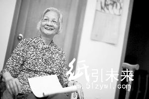 回憶起當(dāng)年從命題到排印高考試卷的全過(guò)程，祁慶生顯得十分興奮