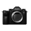 索尼（SONY）ILCE-9/a9 全畫(huà)幅微單數(shù)碼相機(jī) 35mm全畫(huà)幅傳感器 約2420萬(wàn)有效像素 3.0英寸液晶屏 自動(dòng)對(duì)焦 無(wú)內(nèi)置存儲(chǔ) 含F(xiàn)E 24-70mm F4 ZA OSS鏡頭 一年保修 黑色